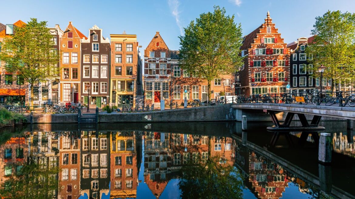 Condé Nast Traveler