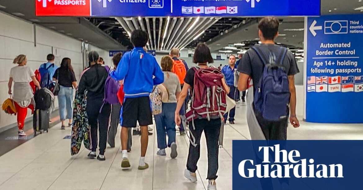 Britons will not be able to use e-gates in EU until October at earliest | Brexit