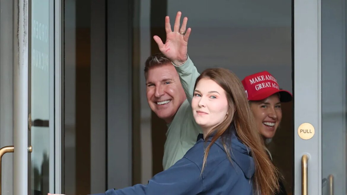 Todd Chrisley spotted shopping after Trump pardon for fraud conviction