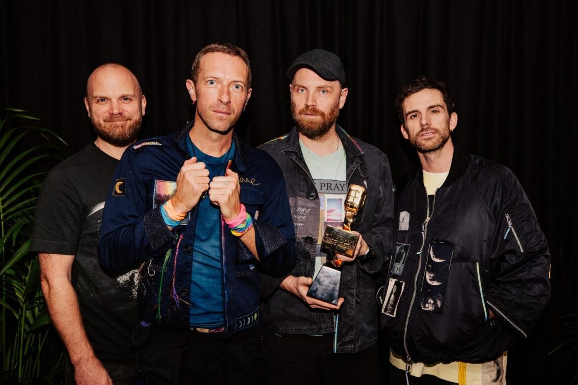Coldplay’s Quarter-Century-Old Song Debuts On Several Charts At Once