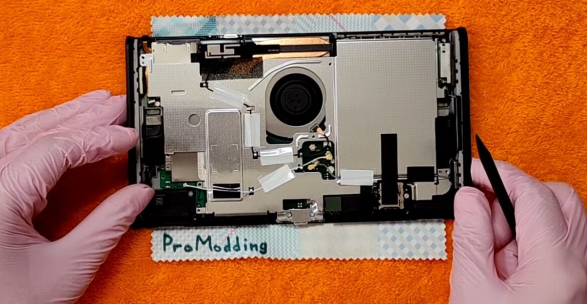 Look inside the Nintendo Switch 2 with the console’s first teardown