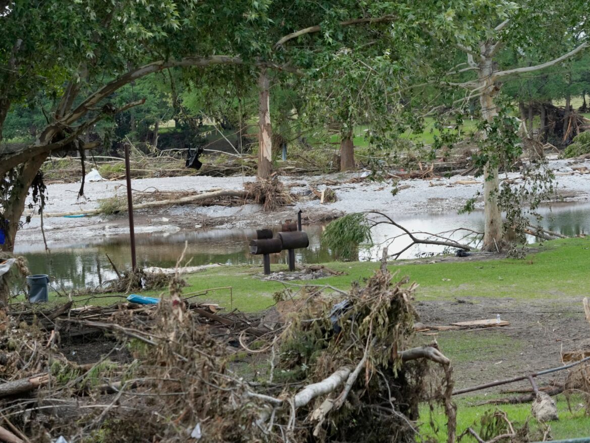 As Texas floodwaters recede, lawmakers grapple with emergency preparedness | Floods News