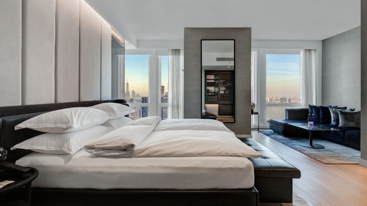 Condé Nast Traveler