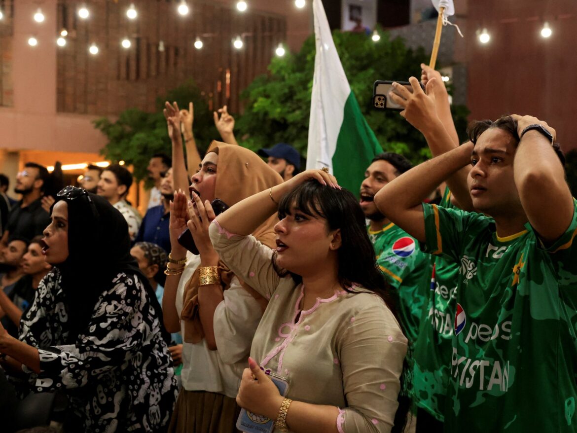 Cynical Pakistan fans brace for heartbreak in India T20 World Cup match | ICC Men's T20 World Cup News